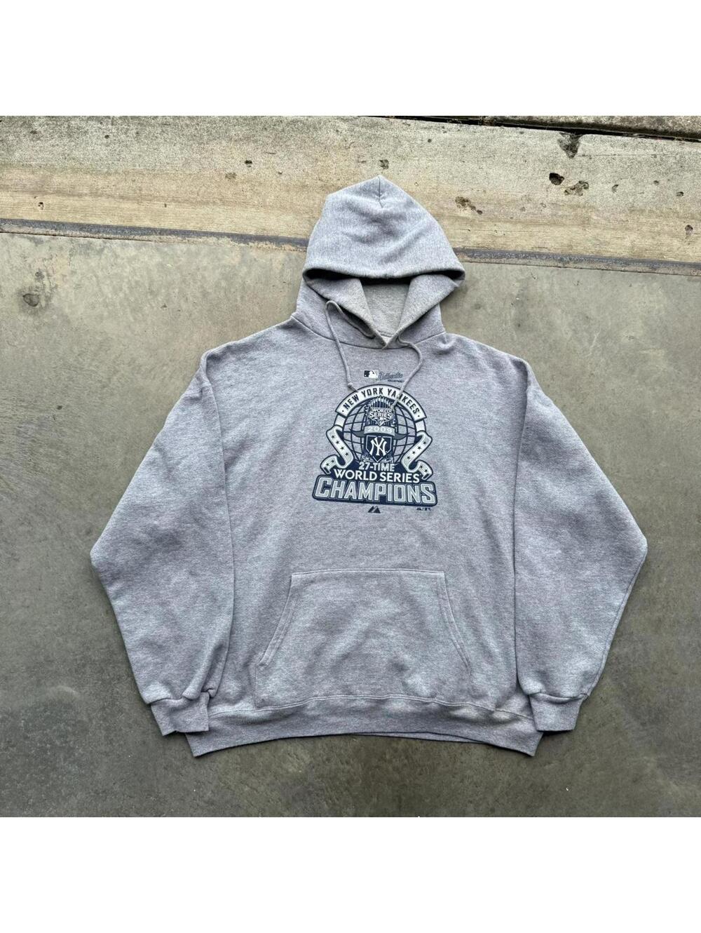 VTG Y2K New York Yankees Champions hoodie size XL Boxy fit